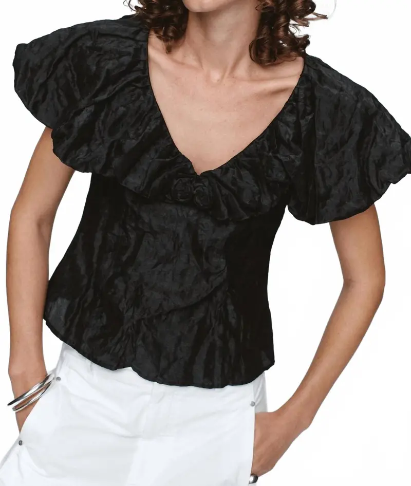 Andre Textured Ruffle Top In Black 1