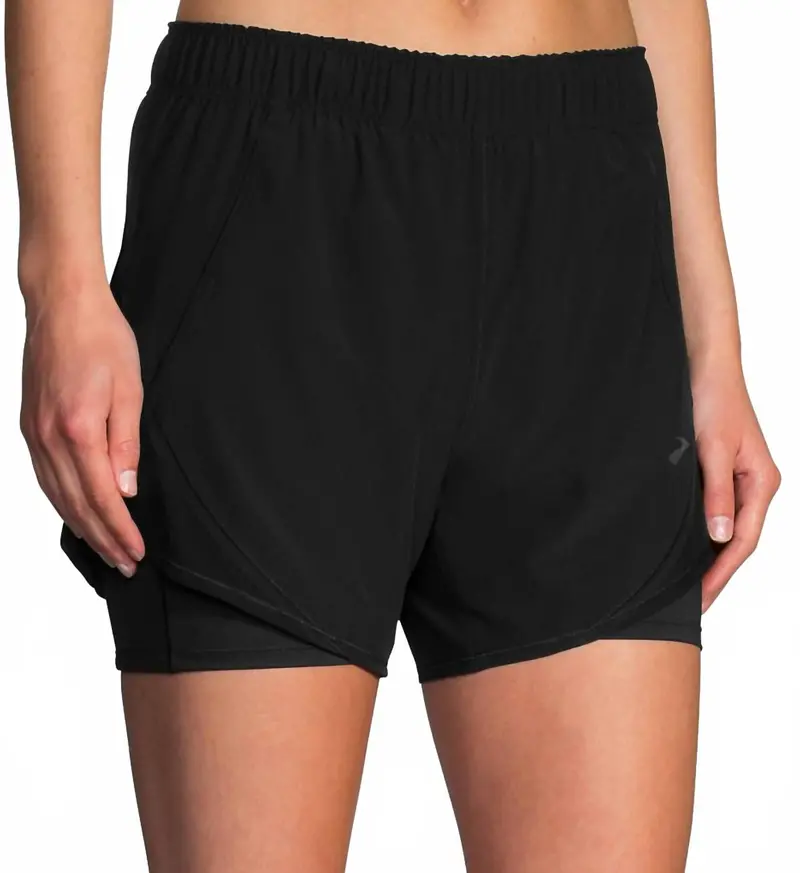 Chaser 5" 2-In-1 Short In Black 1