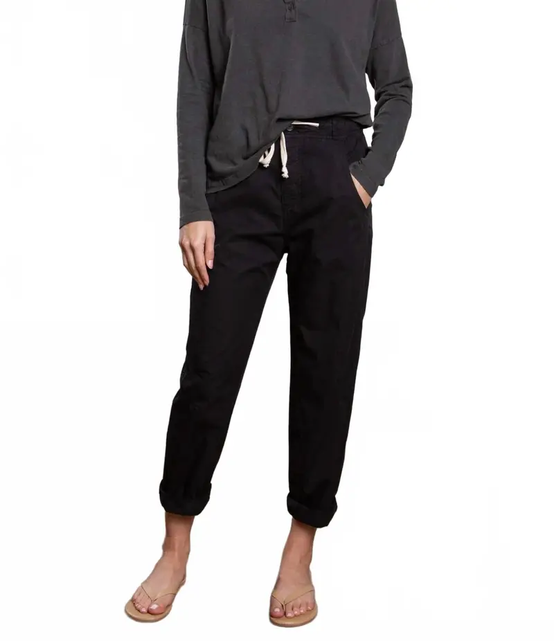 Claire Pant In Black 1