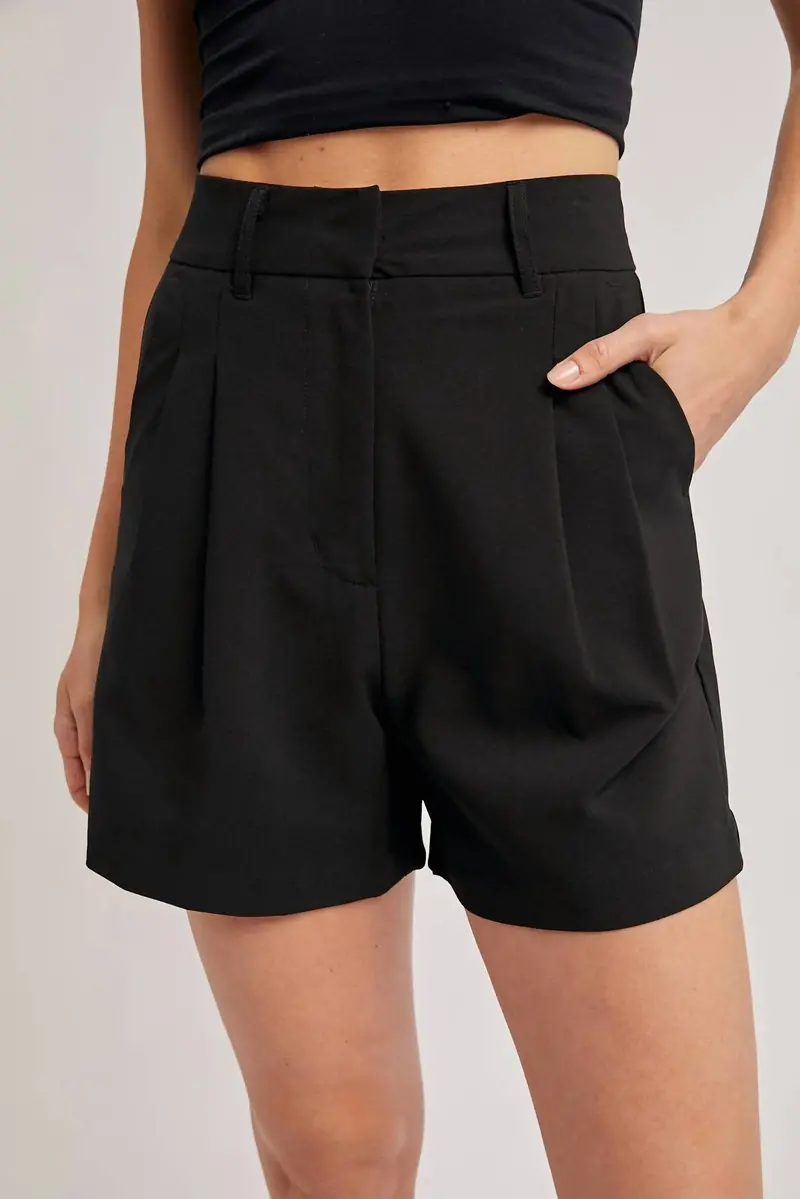 Classic Double Pleated Shorts In Black 1