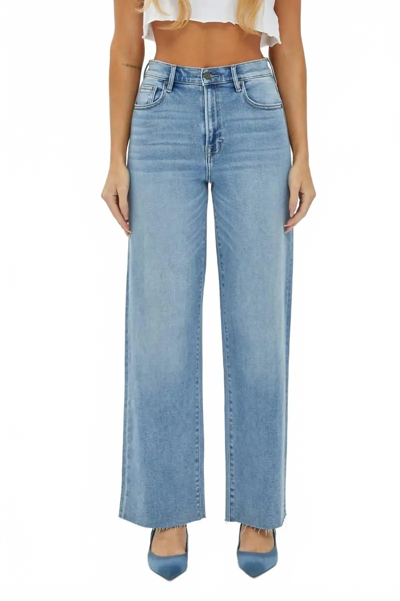 Clean Stretch Dad Jean In Denim 1