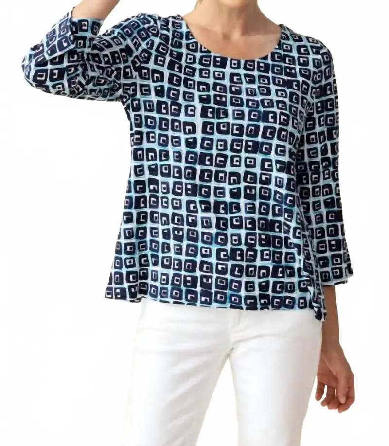 Core Travel Cubism Pleated Sleeve Tee Top In Navy 1