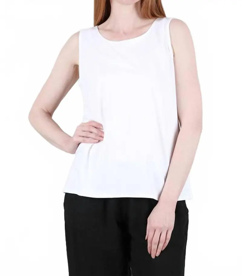 Core Travel Tank Top In White 1