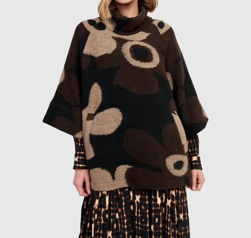 Cosmo Cozy Pullover Sweater In Floral 1