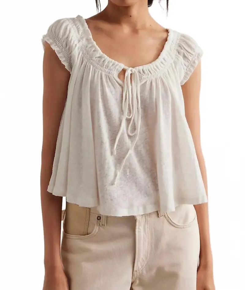 Dahlia Tee In Optic White 1