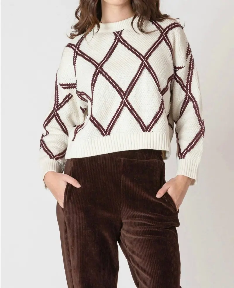 Diamond Check Sweater In White 1