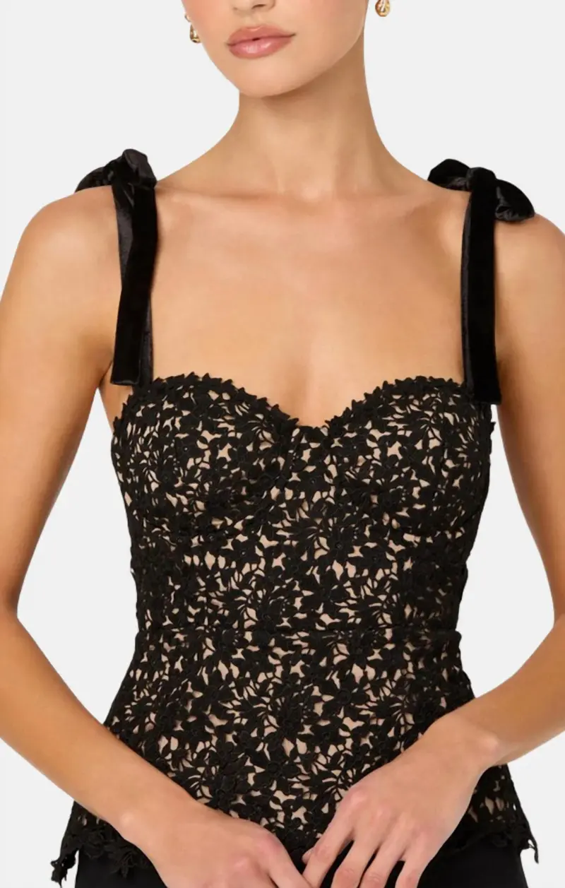 Donne Floral Lace Bustier Top In Black Nude 1