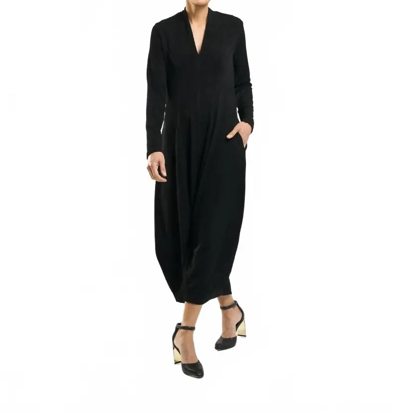 Elvira Cocoon Dress In Black 1