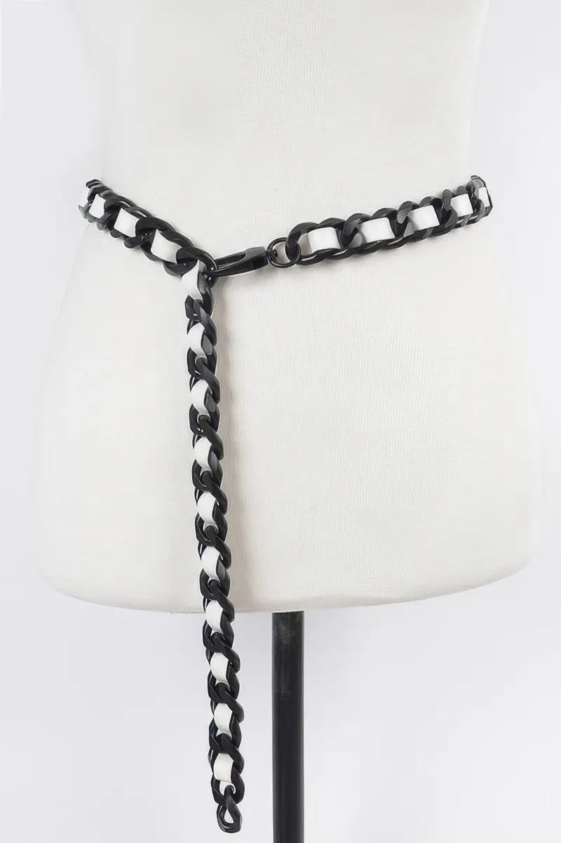 Faux Leather Oversized Chain Belt 1