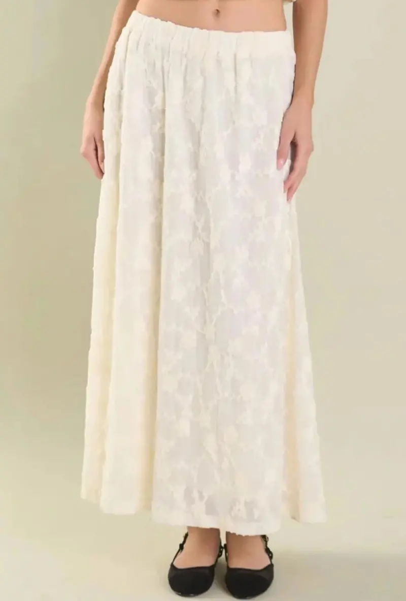 Floral Lace Maxi Skirt In Off White 1