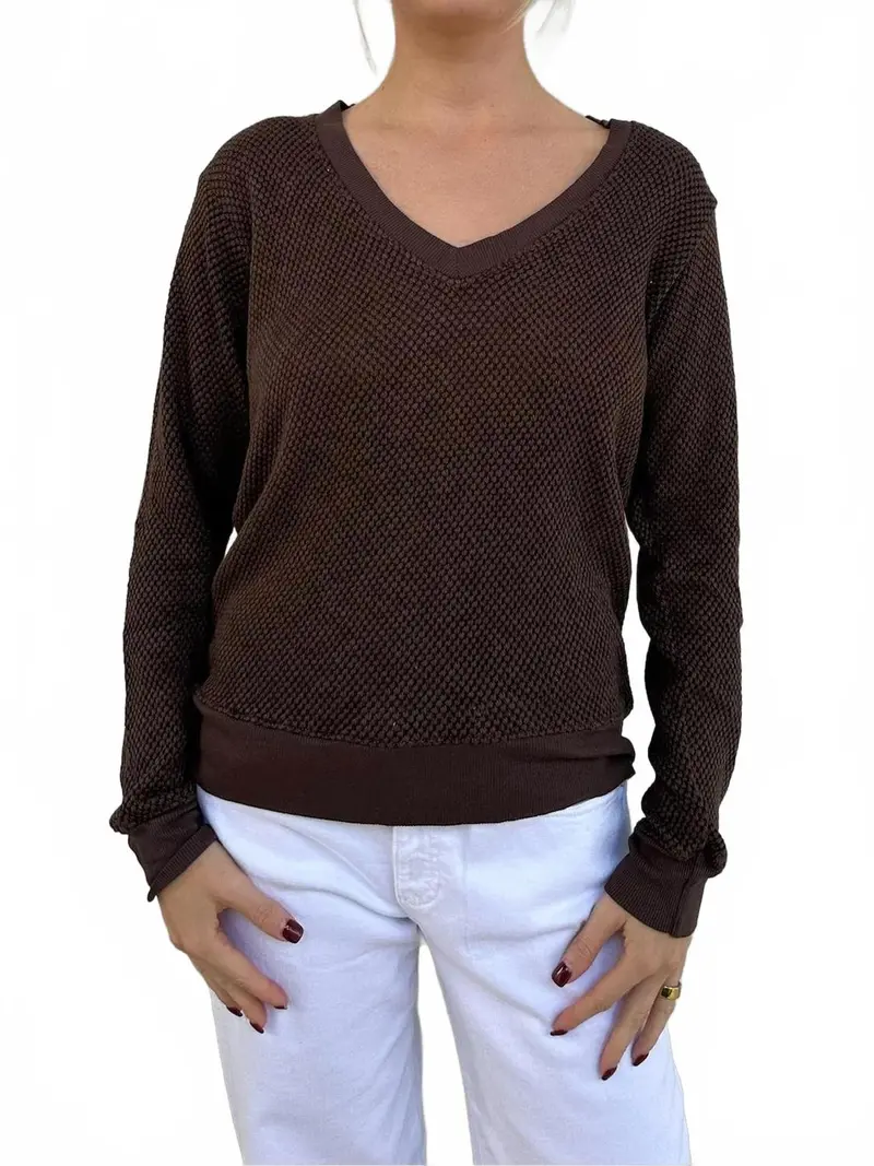 Gabrielle V-Neck Pullover Top In Mahogany 1