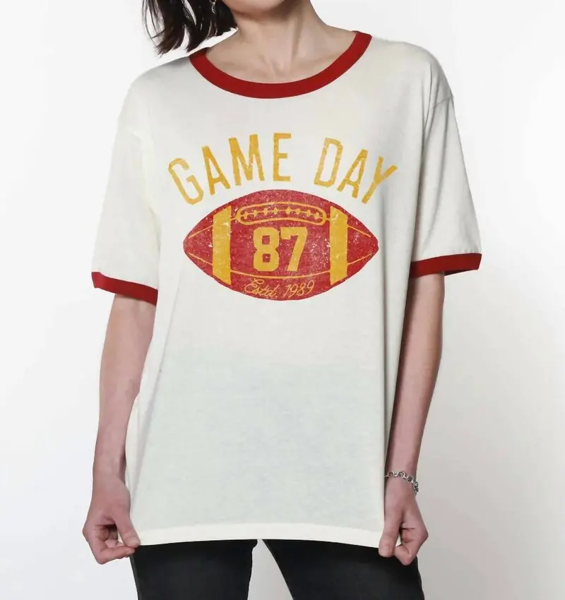 Game Day Tee In Cream 1