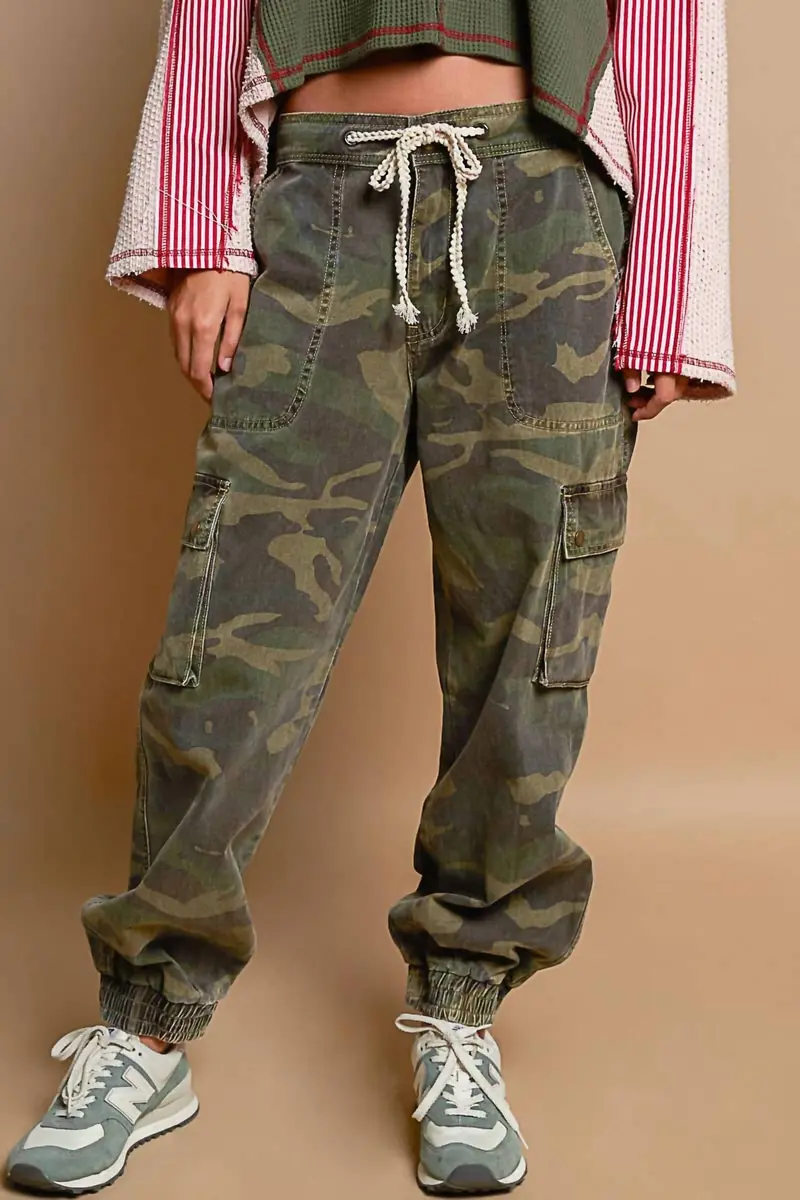 Georgia Jogger Pant In Camo 1