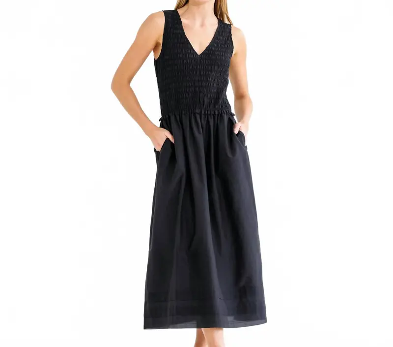 Go Smocked Up Dress In Black 1