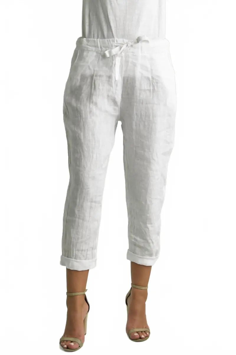 Hero Cropped Jogger Pants In White 1