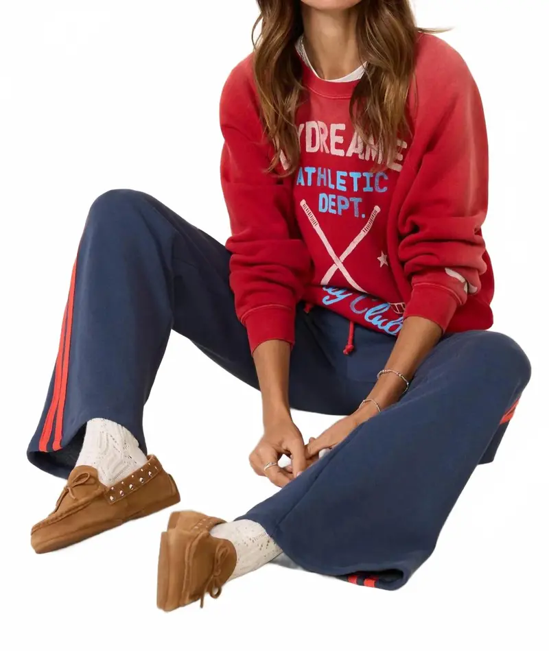 Hockey Club Vintage Raglan Sweatshirt In Red 1