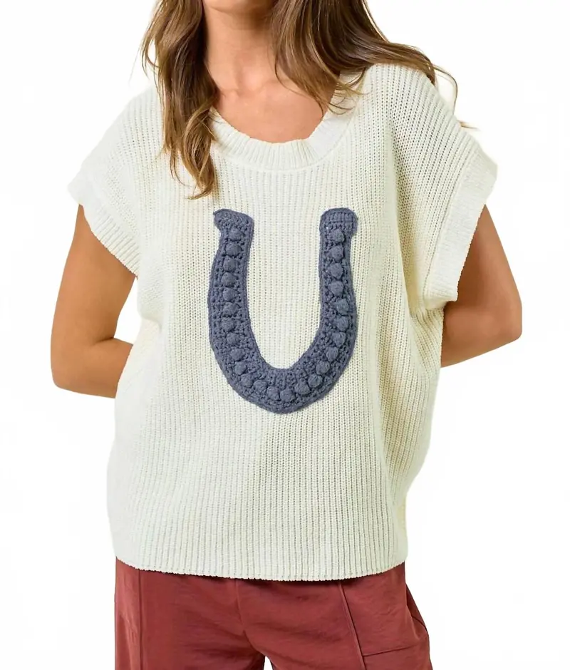 Horseshoe Ribbed Sweater Vest In Cream/ Blue 1