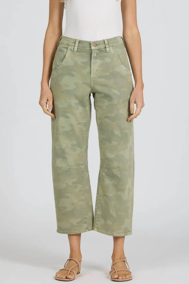 Lasso Barrel Pant In Light Camo 1