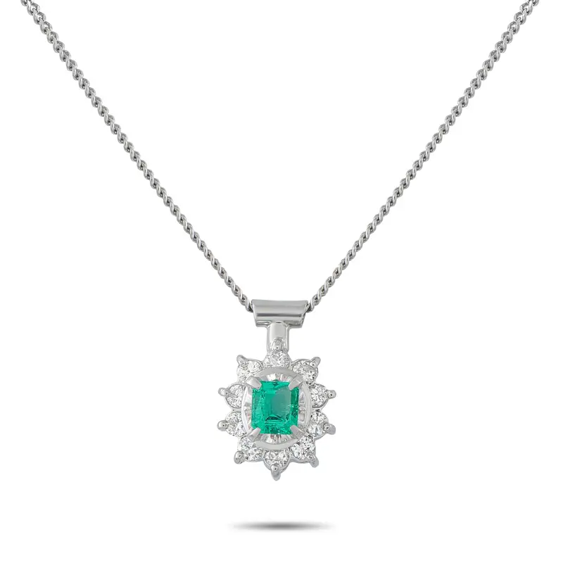 Lb Exclusive Platinum 0.20Ct Diamond And Emerald Pendant Necklace Mf26-041326 1