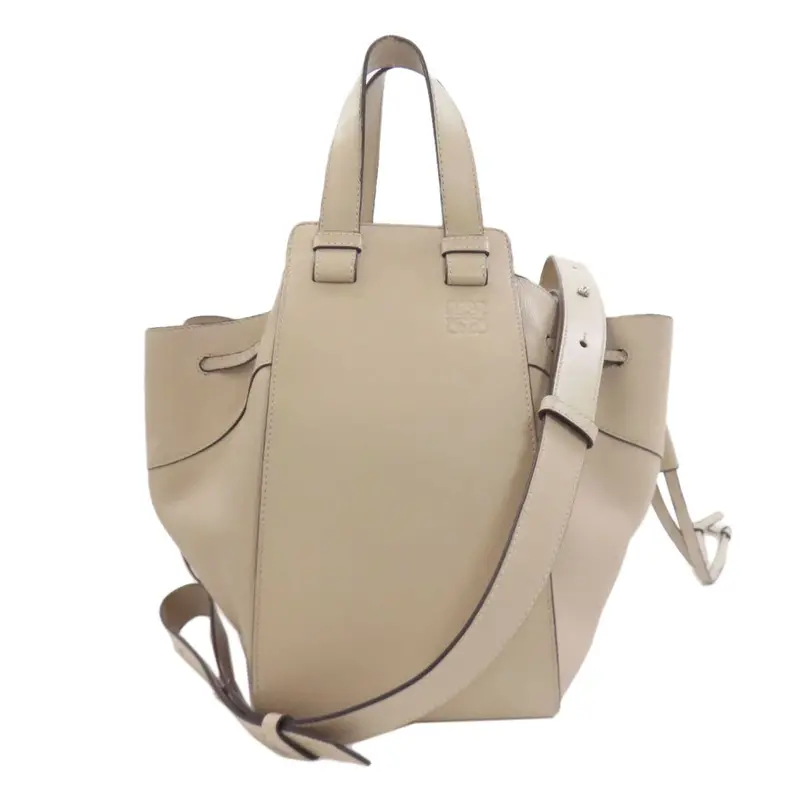 Loewe Leather Handbag (Pre-Owned) 1