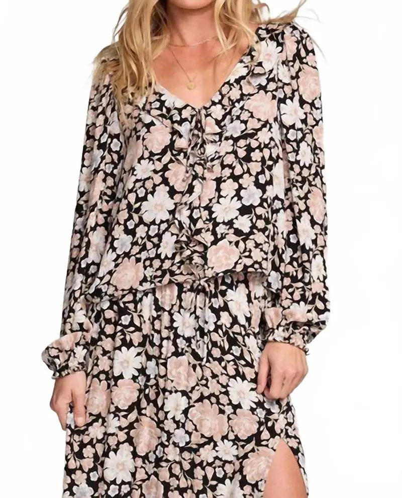 Lura Top In Black 1