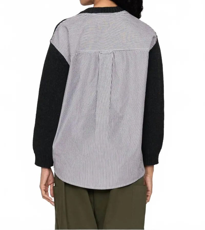 Mallory V-Neck Sweater In Forest 2