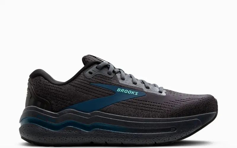 Men's Ghost Max 2 Running Shoe In Ebony/Cockatoo/Blue Sapphire 1