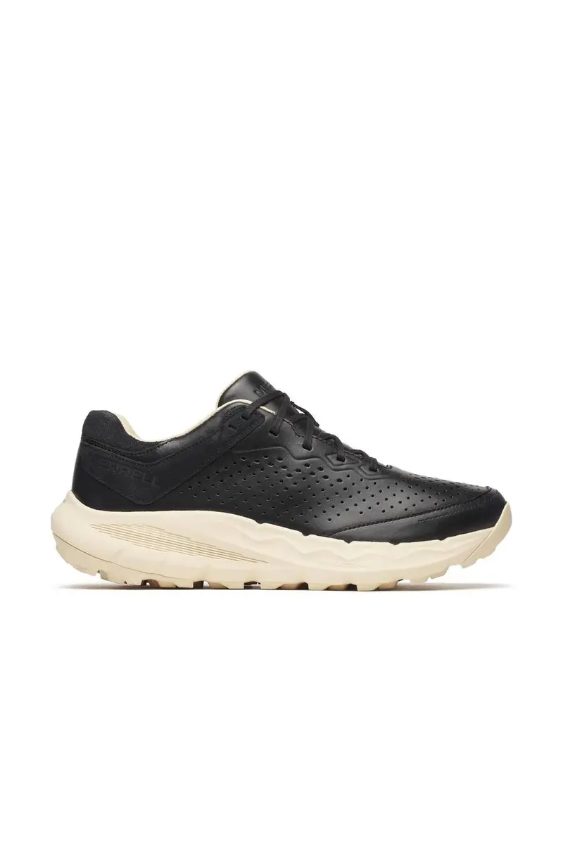 Men's Nova 4 Traveller Lace Shoes In Black 1