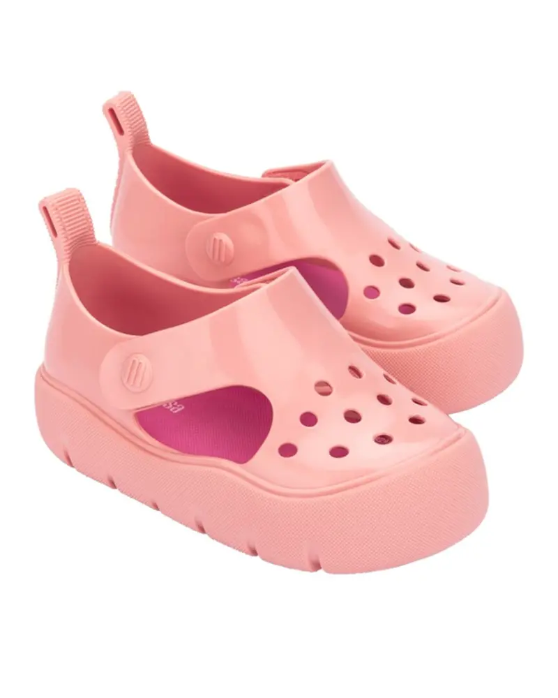 Mini Melissa Bowie Baby Closed Toe Shoe 1