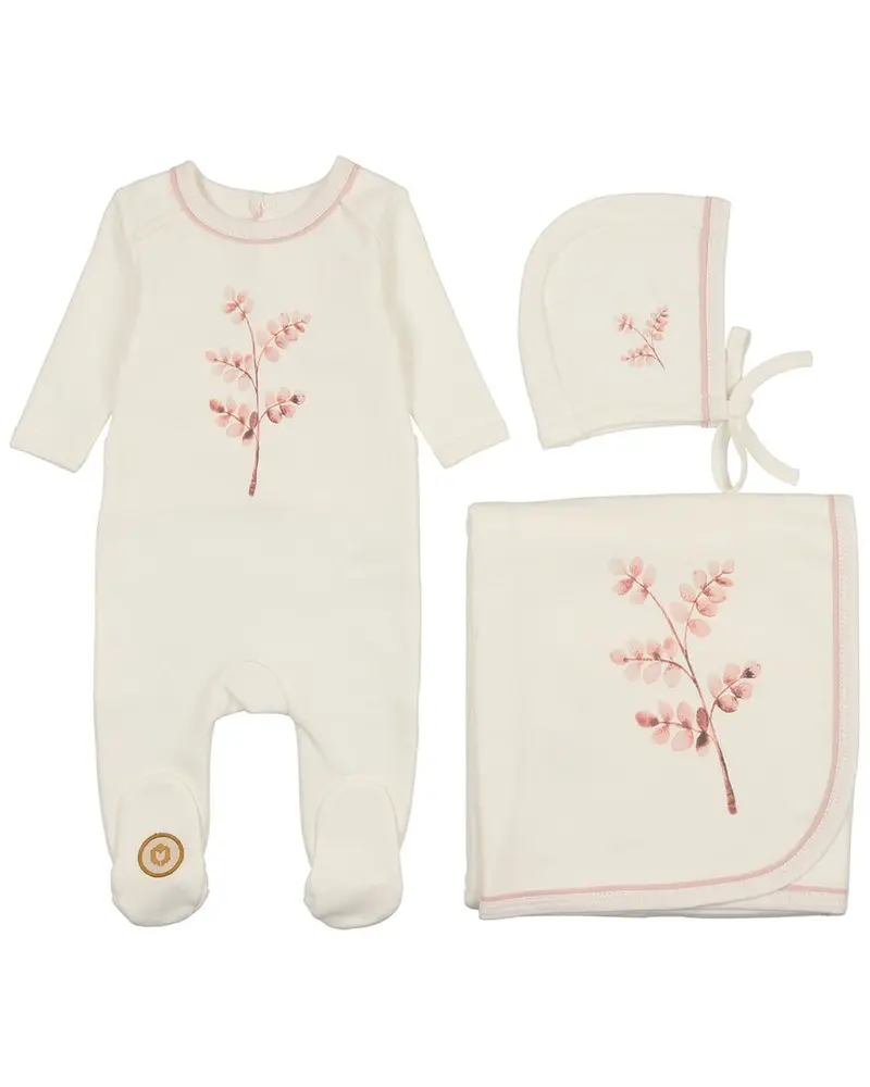 Mon Tresor Stem Stitch Layette Set 1