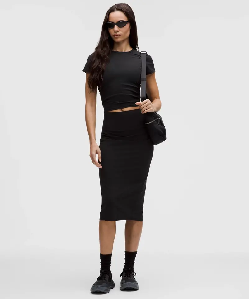 Nulu Slim-Fit High-Rise Midi Skirt 1
