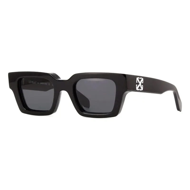 Off-White Sunglasses Square Full Rim, Black Frame And Dark Grey Lens Oeri126virgil1007 1