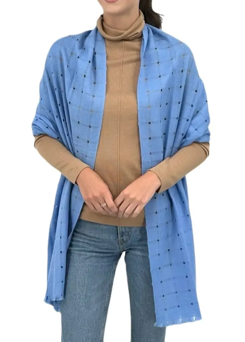 Open Weave Shawl In Como 1