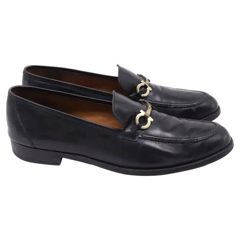 Salvatore Ferragamo Gancini Loafers In Black Leather 1