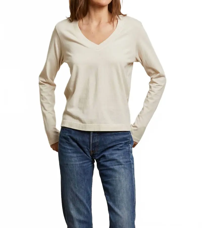Sinatra Ringspun Cotton Long Sleeve V-Neck In Sugar 1