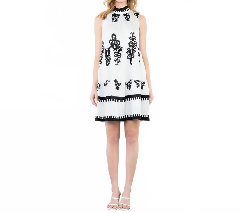 Sleeveless Tiered Midi Dress In White / Black 1