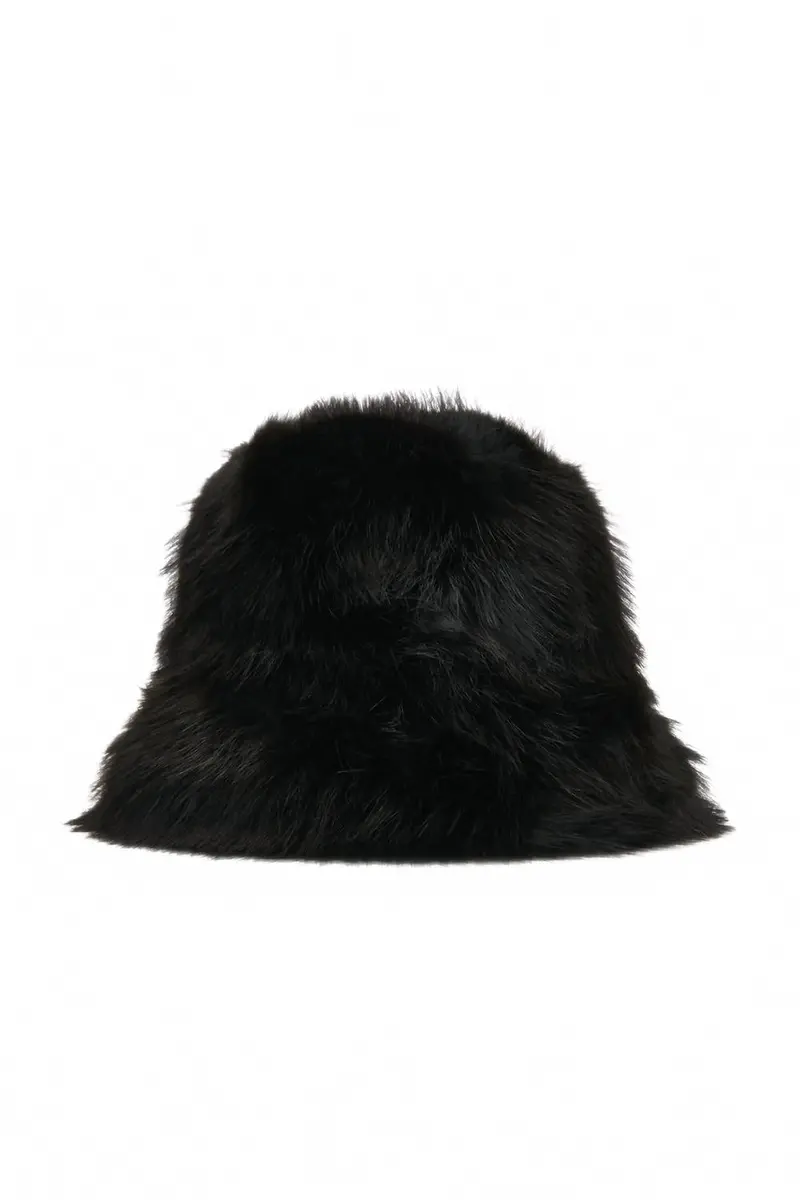 Snuggle Bucket Hat In Black 1
