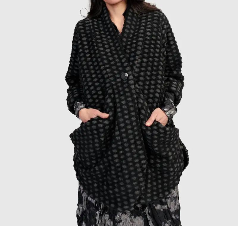 Thorne Cozy Cowl Jacket In Net 1