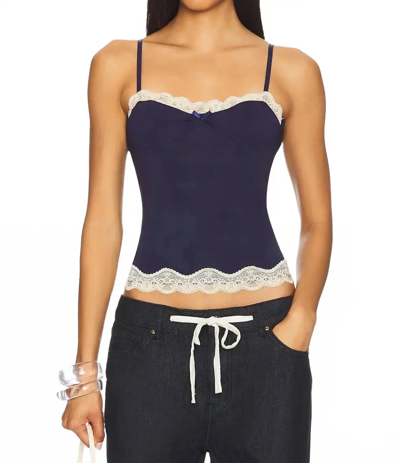 Top Model Cami Top In Deep Sea 1