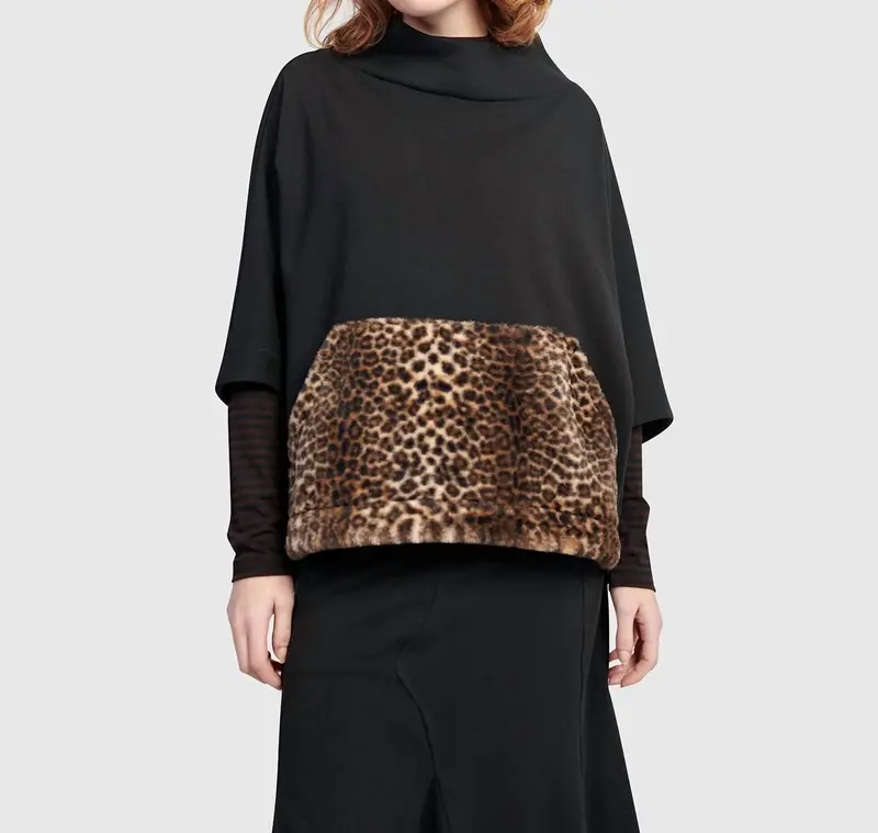 Urban Muff Pullover Top In Black 1