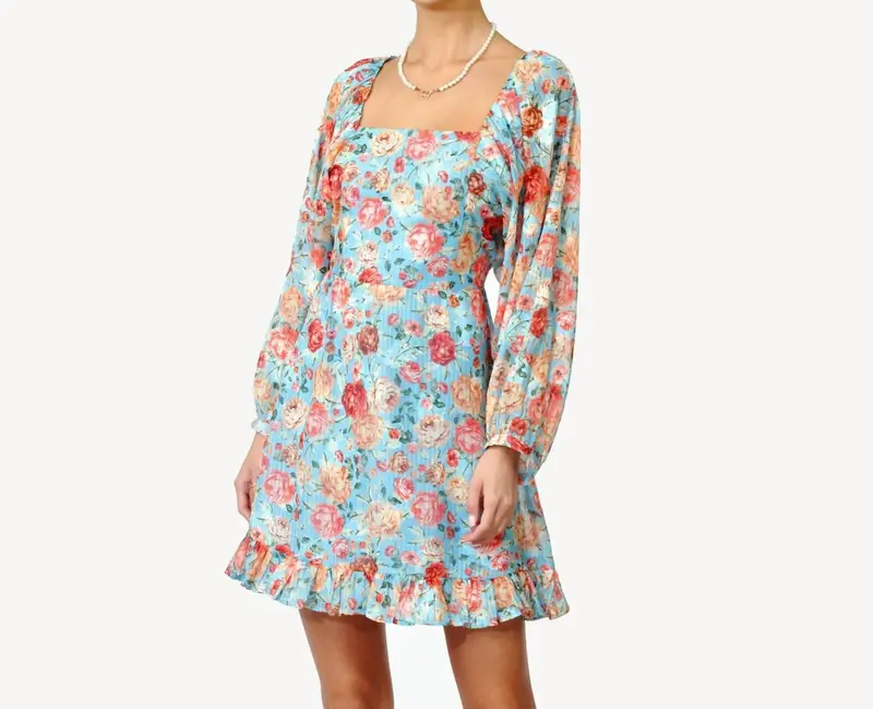 Vero Poet Sleeve Dress In Baby Blue 1