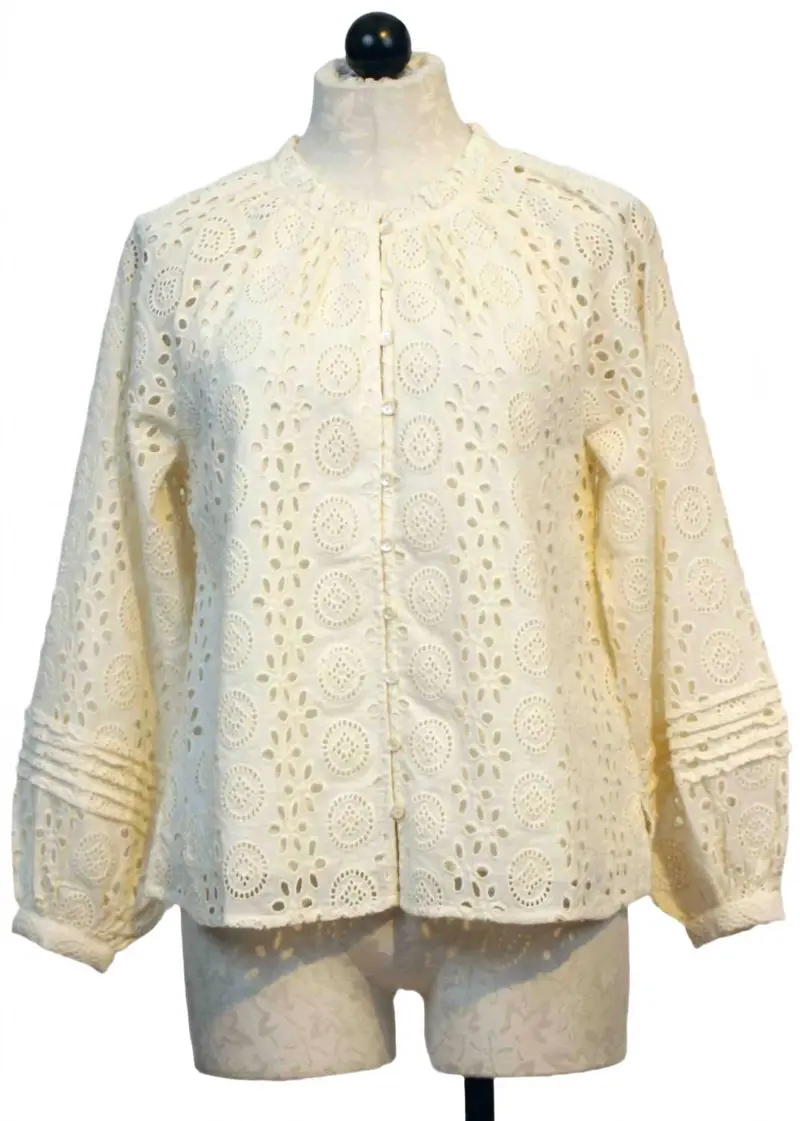 Women's Alicia Eyelet Blouse In Ivory 1