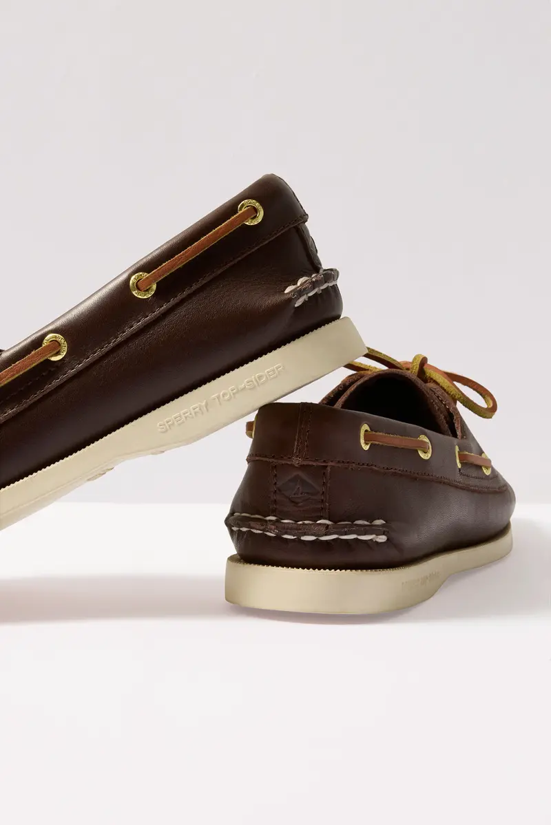 Women's Ao 2 Eye Boat Shoe 4