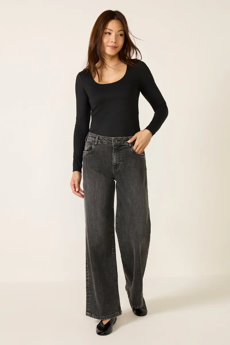 Women's Ari So Smooth Long Sleeve Top 1