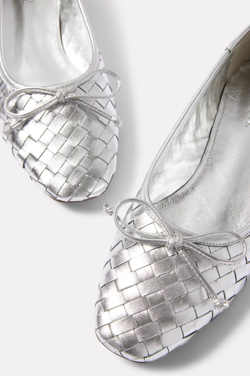 Women's Arissa Woven Shoes 1