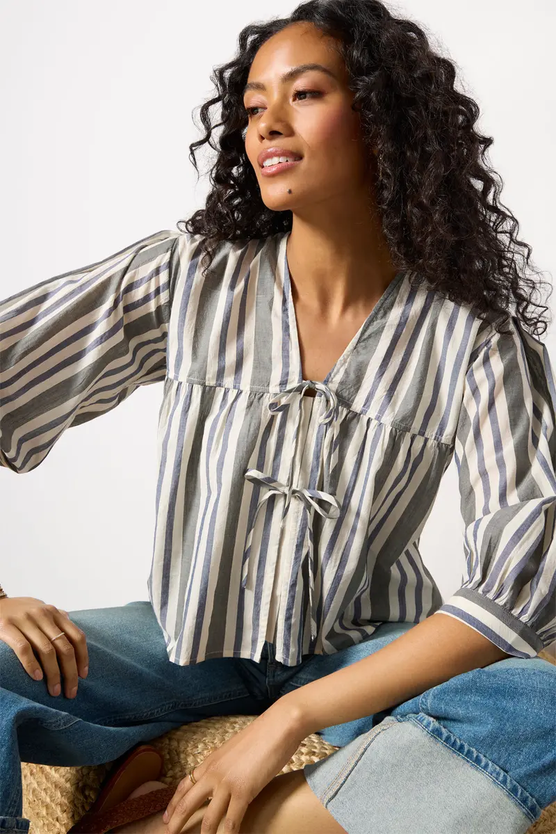 Women's Artist Overshirt 1