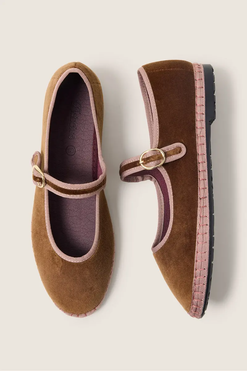 Women's Balthasar Mary Jane Shoes 1