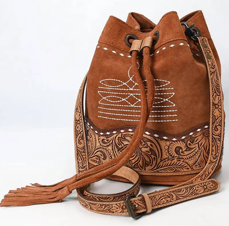 Women's Bucket Bag In Tan 1