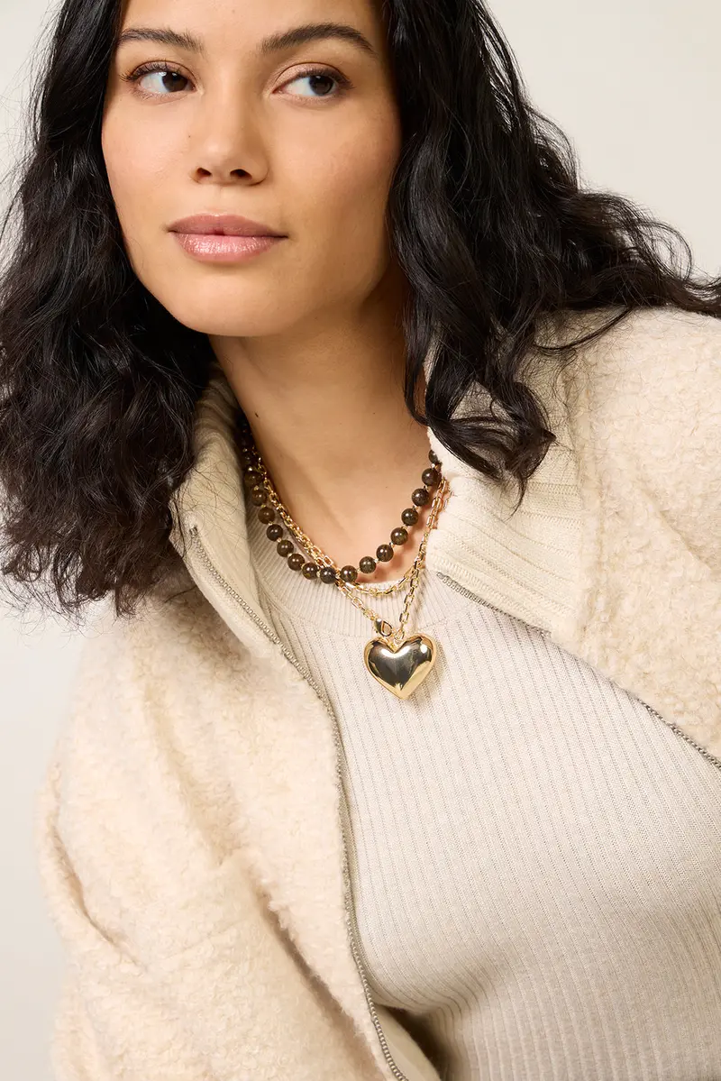 Women's Carina Heart Drop Necklace 1