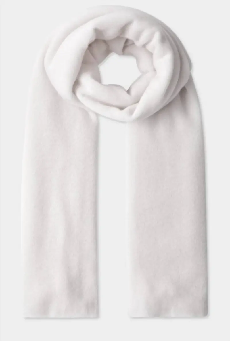Women's Cashmere Travel Wrap In White 1